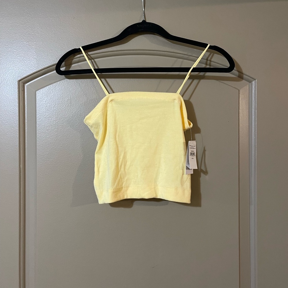 Cropped tank